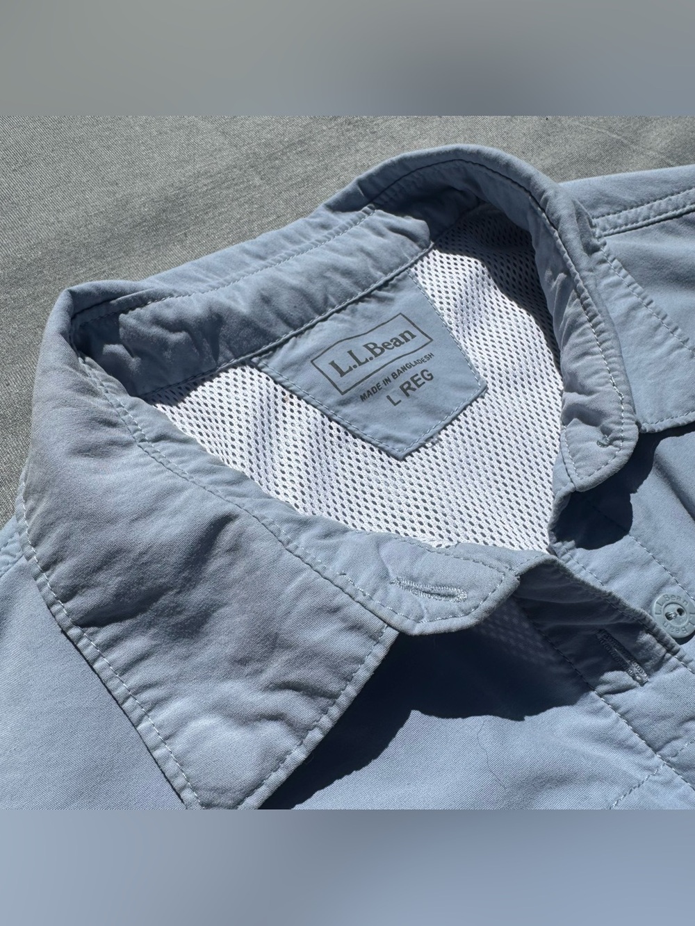 LL Bean Shirt Womens L - blue Button Up Outdoors Fishing Vented Hiking Camping - Picture 4 of 12